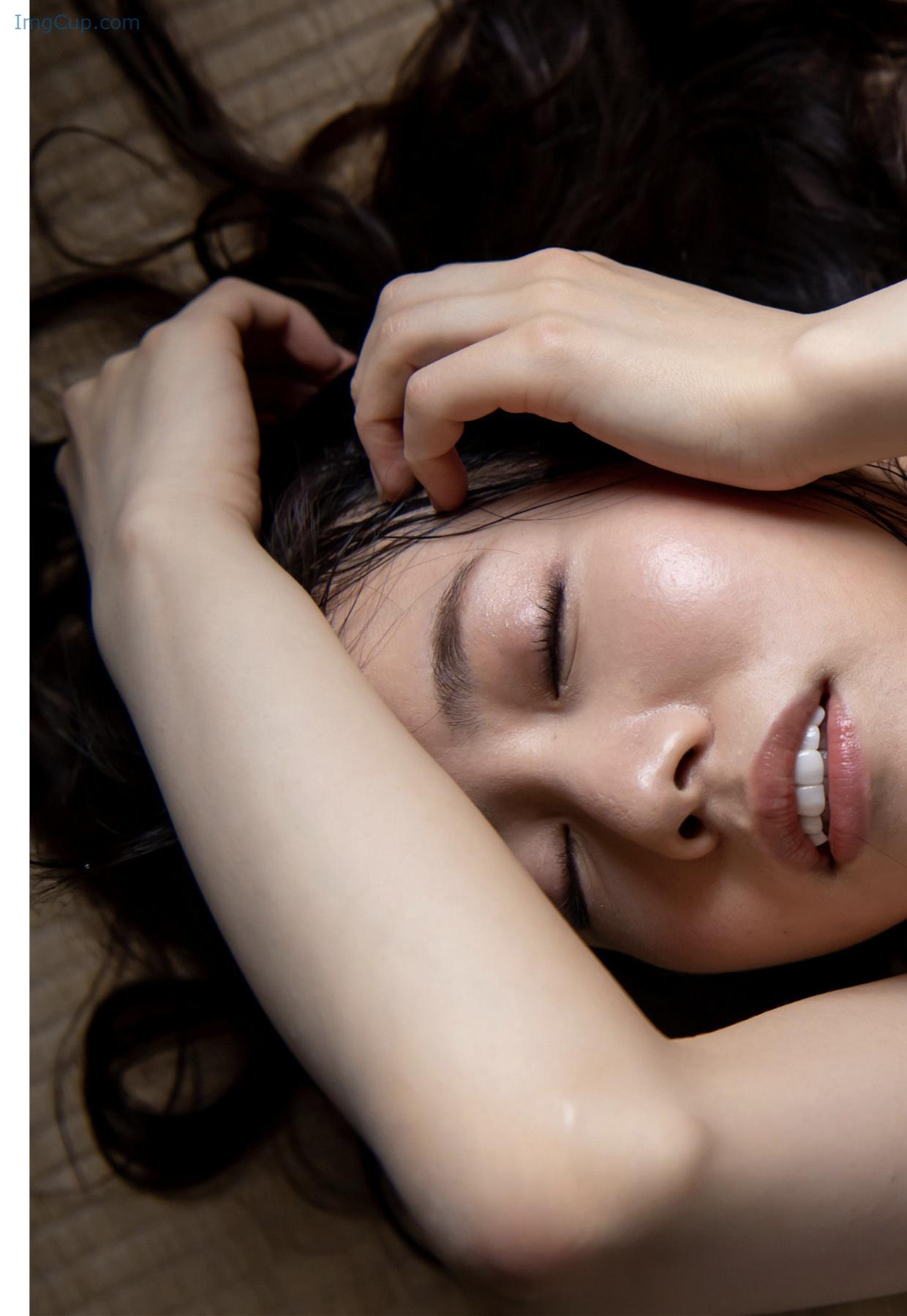 1725607957_848_Mayu-Minami-南まゆ-美少女と完全主観で過ごすイチャラブ・ヌード写真集-ハダカの恋人たち.jpg 1725607957 848 Mayu Minami 南まゆ 美少女と完全主観で過ごすイチャラブ・ヌード写真集 ハダカの恋人たち