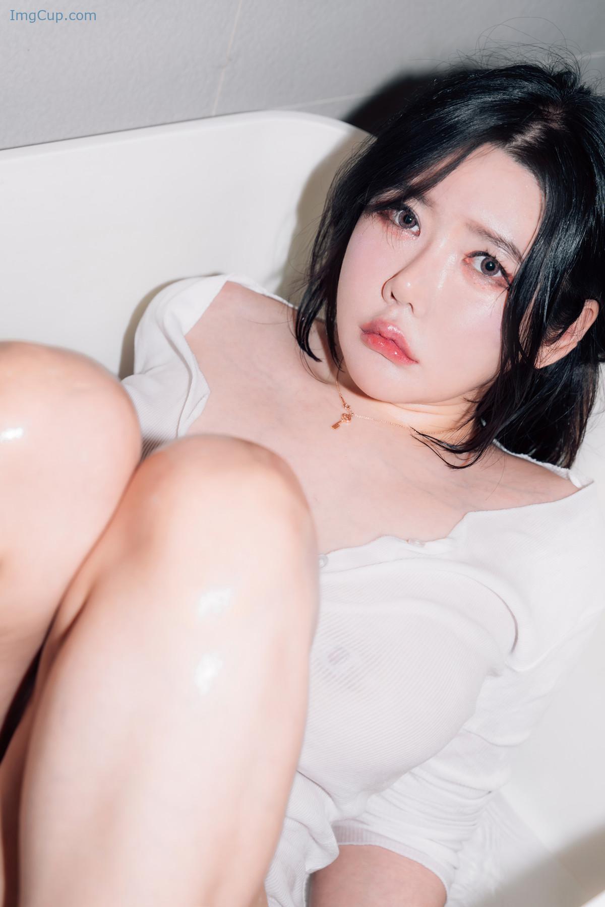 1725610119_41_Jisu-A-안지수-Photobook-‘Good-Day-Set01.jpg 1725610119 41 Jisu A 안지수 Photobook ‘Good Day Set01