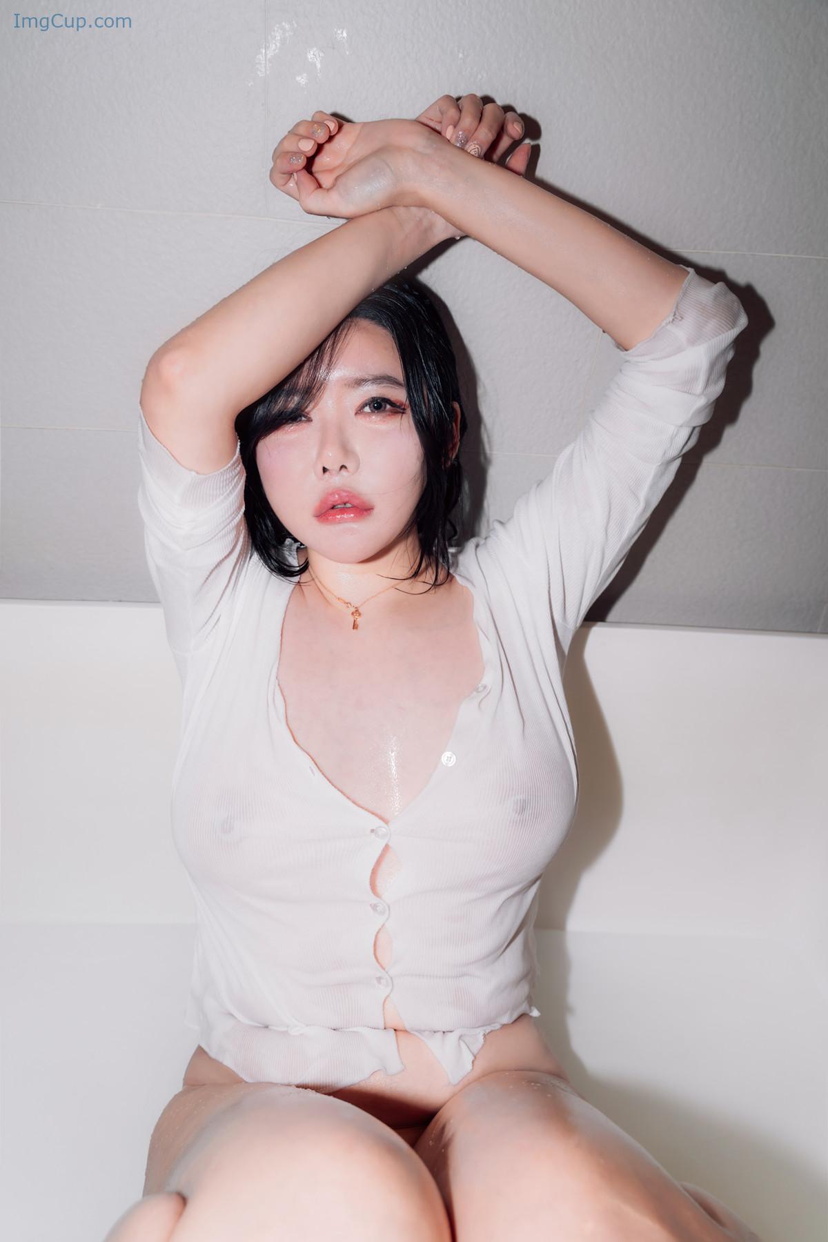 1725610125_907_Jisu-A-안지수-Photobook-‘Good-Day-Set01.jpg 1725610125 907 Jisu A 안지수 Photobook ‘Good Day Set01