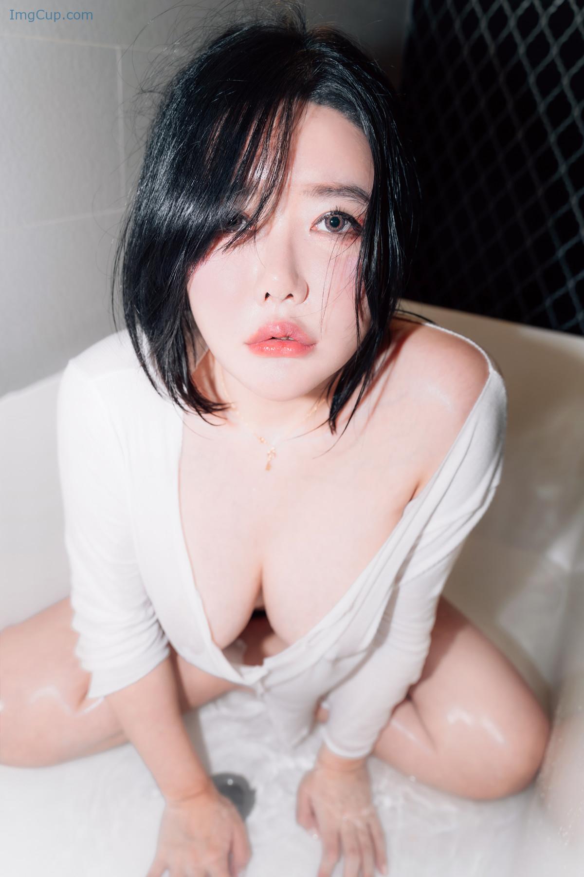 1725610135_348_Jisu-A-안지수-Photobook-‘Good-Day-Set01.jpg 1725610135 348 Jisu A 안지수 Photobook ‘Good Day Set01