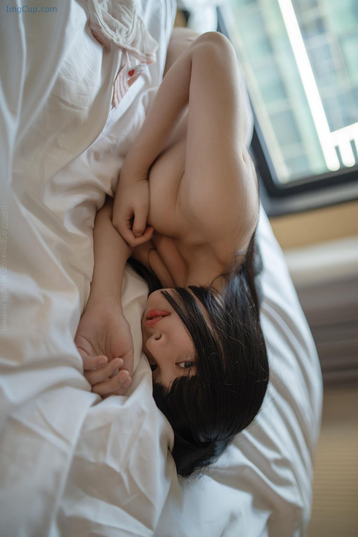 1725624728_945_Song-Mina-송민아-ArtGravia-Vol410-Photobook-Set01.jpg 1725624728 945 Song Mina 송민아 ArtGravia Vol410 Photobook Set01