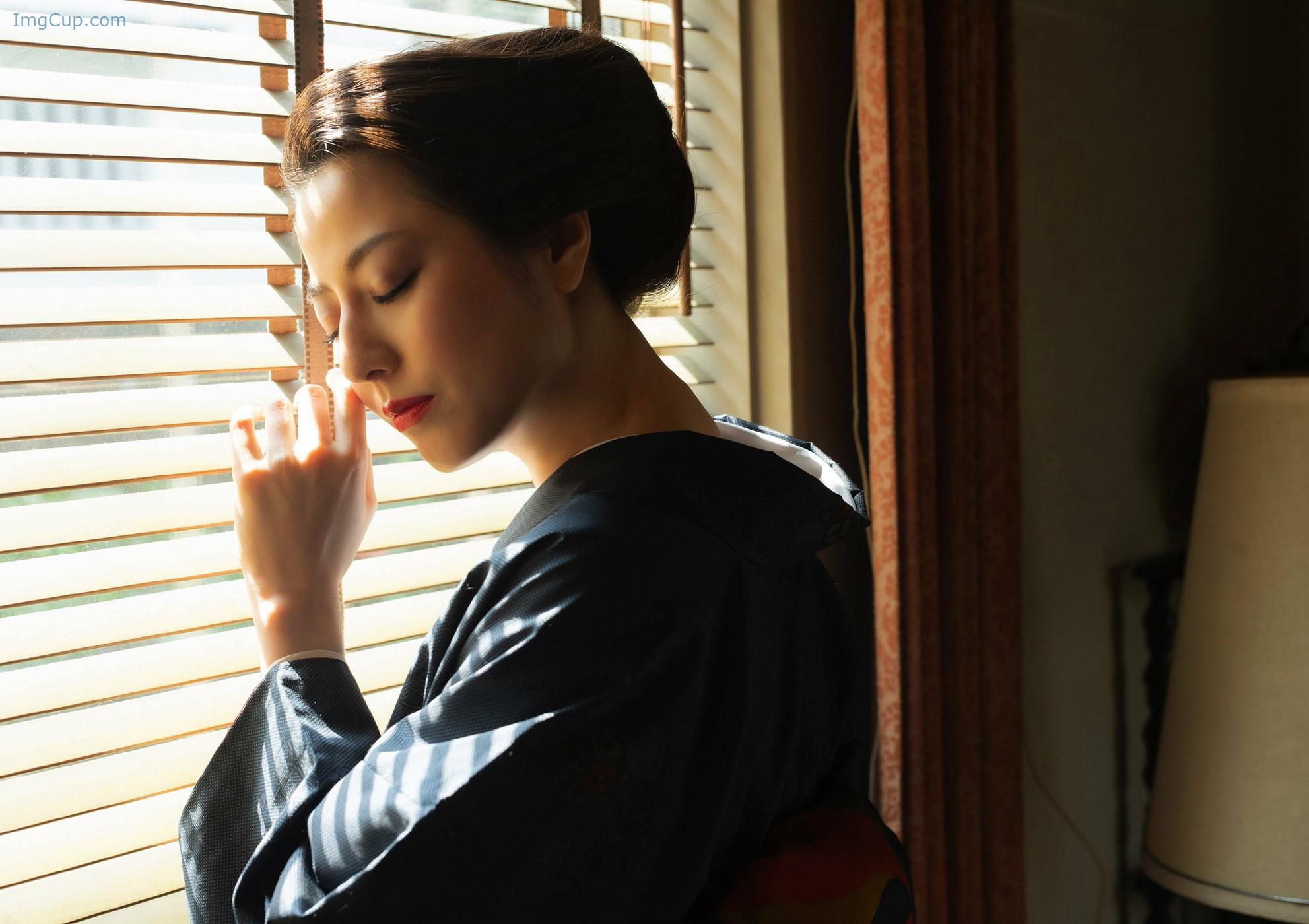 1725639928_963_Yumi-Sugimoto-杉本有美-Shukan-Post-20240823-週刊ポスト-2024年8月23日号.jpg 1725639928 963 Yumi Sugimoto 杉本有美 Shukan Post 20240823 週刊ポスト 2024年8月23日号