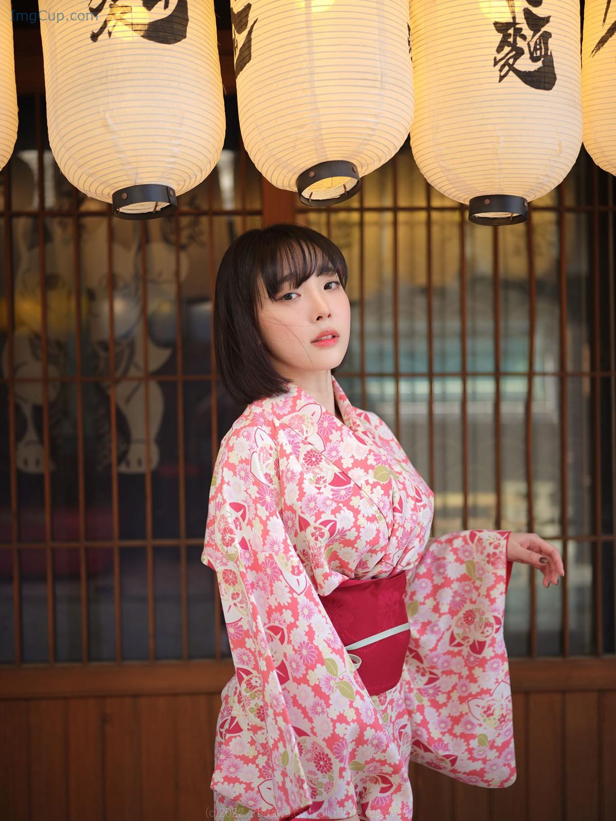 1725675528_626_Kang-Inkyung-강인경-ArtGravia-Vol401-Photobook-Set01.jpg 1725675528 626 Kang Inkyung 강인경 ArtGravia Vol401 Photobook Set01