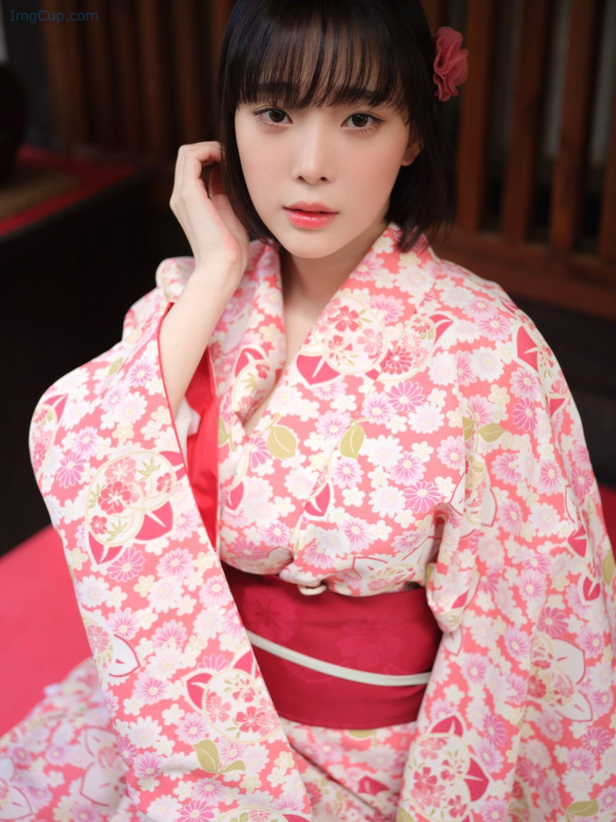 1725675531_182_Kang-Inkyung-강인경-ArtGravia-Vol401-Photobook-Set01.jpg 1725675531 182 Kang Inkyung 강인경 ArtGravia Vol401 Photobook Set01