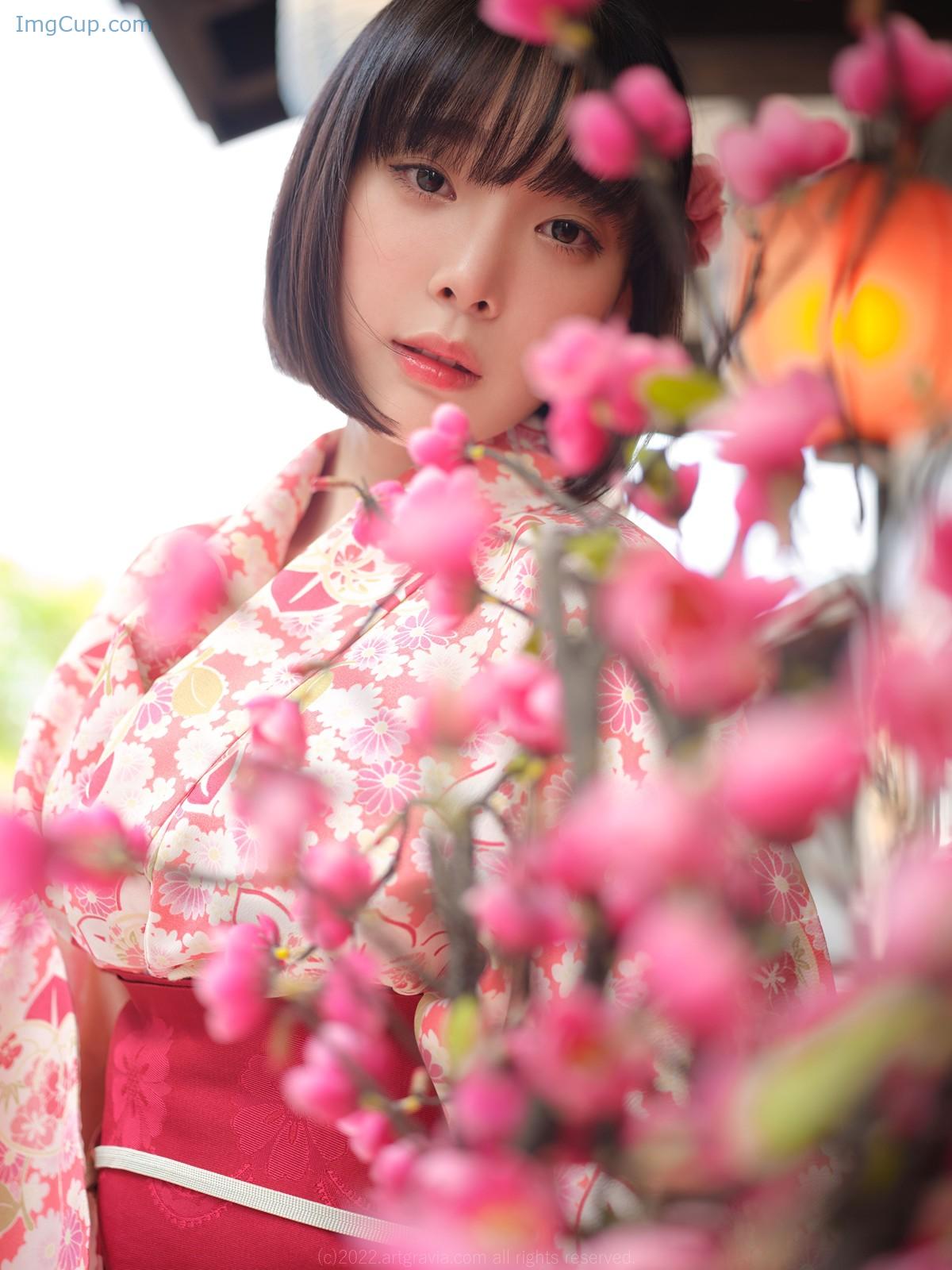 1725675557_251_Kang-Inkyung-강인경-ArtGravia-Vol401-Photobook-Set01.jpg 1725675557 251 Kang Inkyung 강인경 ArtGravia Vol401 Photobook Set01