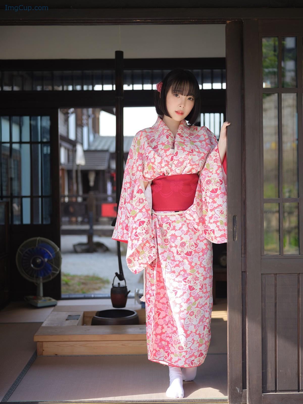 1725849766_79_Kang-Inkyung-강인경-ArtGravia-Vol401-Photobook-Set02.jpg 1725849766 79 Kang Inkyung 강인경 ArtGravia Vol401 Photobook Set02