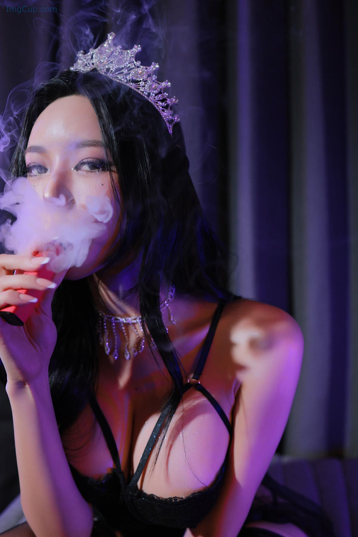 1725878799_528_Dongeuran-동그란-PhotoBook-SM-Play-Set01.jpg 1725878799 528 Dongeuran 동그란 PhotoBook SM Play Set01