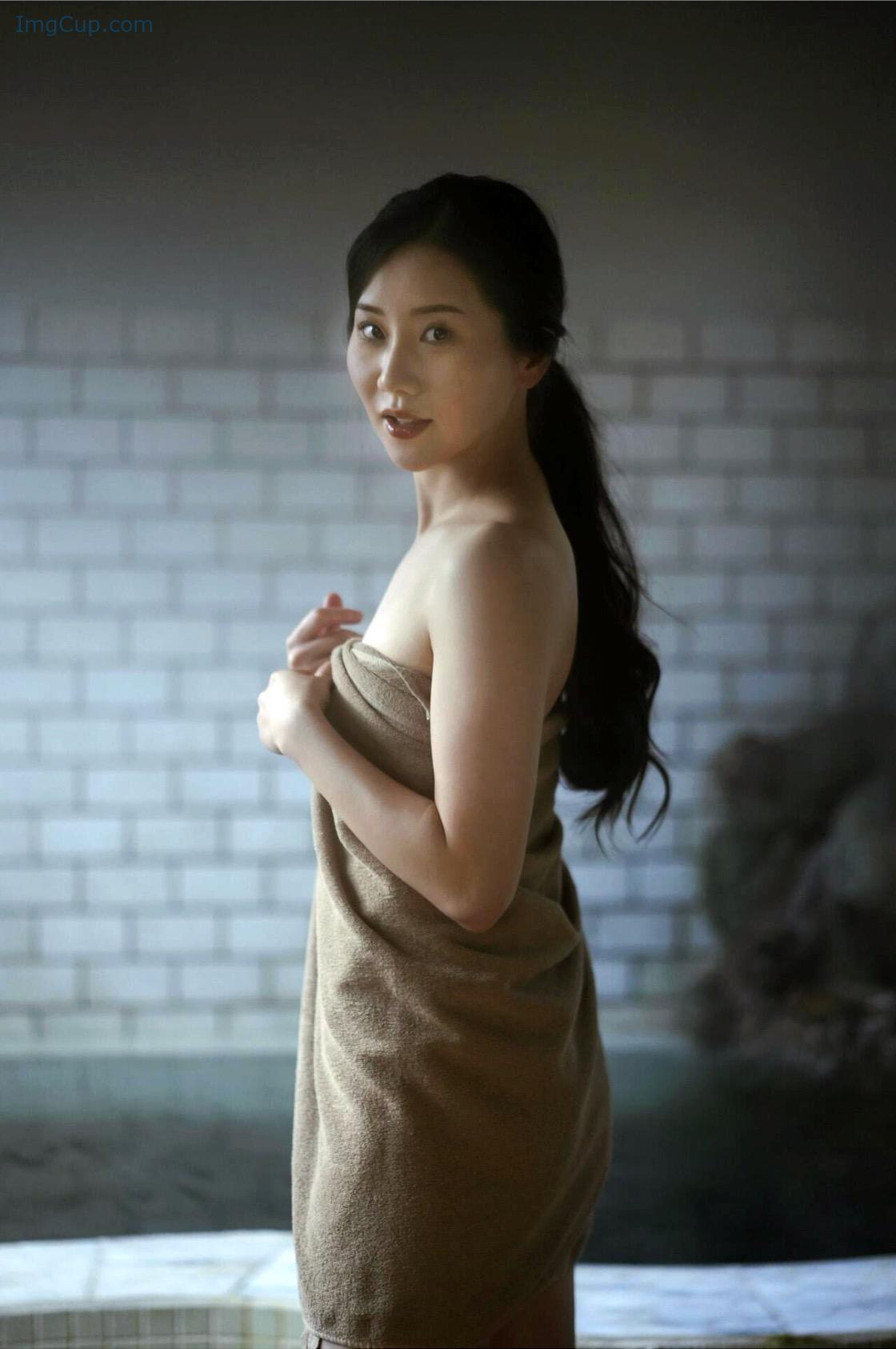 1725925234_885_謎の美女17-ファースト写真集-『ひとひらの舞』-Set03.jpg 1725925234 885 謎の美女17 ファースト写真集 『ひとひらの舞』 Set03