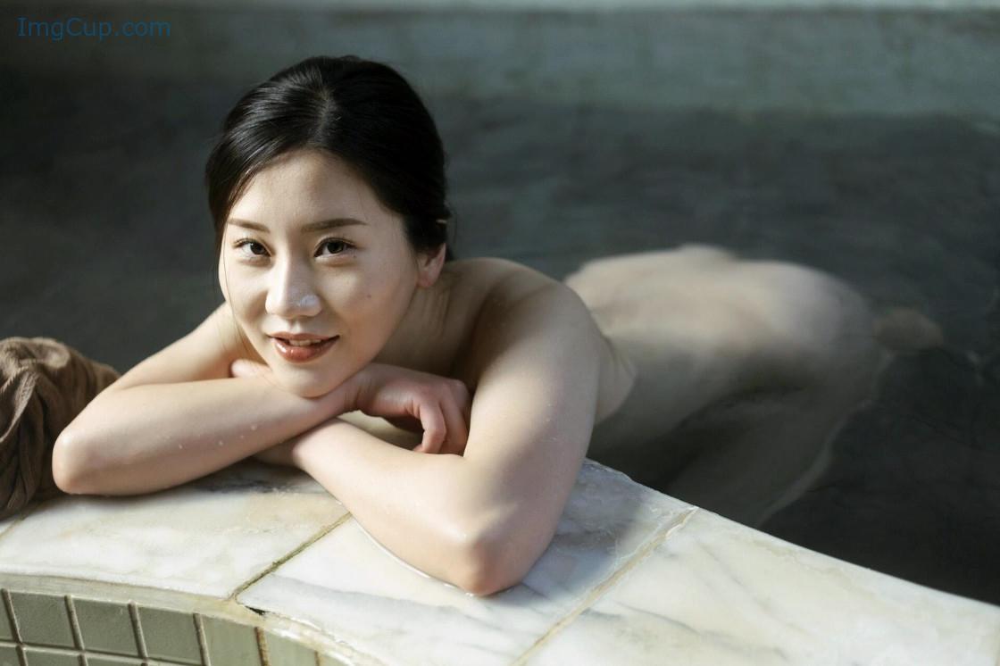 1725925243_884_謎の美女17-ファースト写真集-『ひとひらの舞』-Set03.jpg 1725925243 884 謎の美女17 ファースト写真集 『ひとひらの舞』 Set03