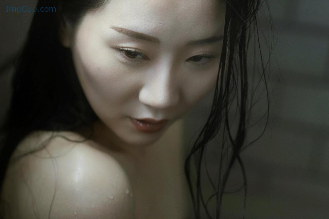 1725925261_214_謎の美女17-ファースト写真集-『ひとひらの舞』-Set03.jpg 1725925261 214 謎の美女17 ファースト写真集 『ひとひらの舞』 Set03