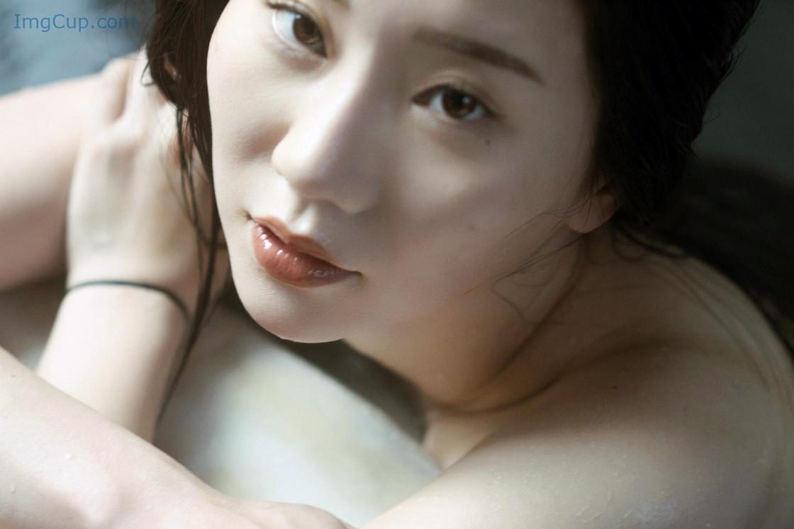 1725925266_540_謎の美女17-ファースト写真集-『ひとひらの舞』-Set03.jpg 1725925266 540 謎の美女17 ファースト写真集 『ひとひらの舞』 Set03