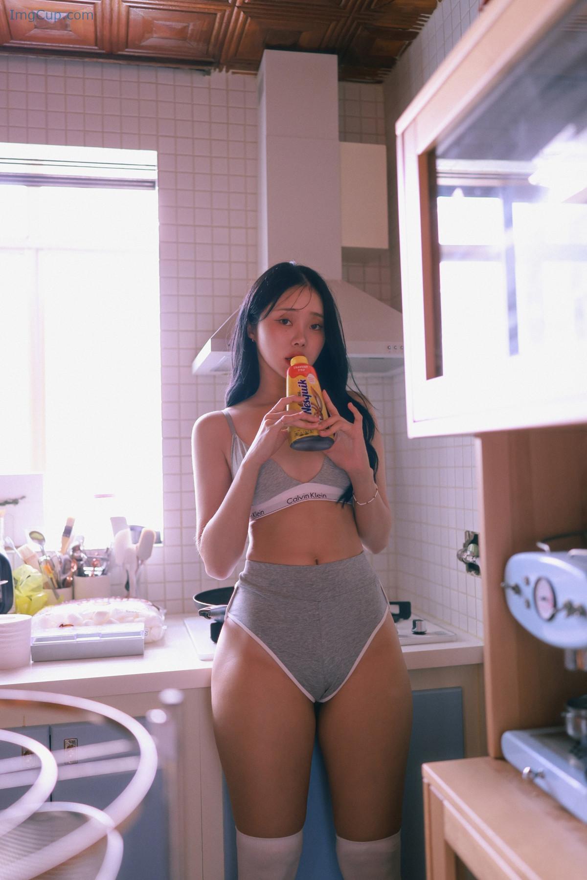 1725995027_258_Inah-이나-SWEETBOX-Photobook-‘MiniSet02.jpg 1725995027 258 Inah 이나 SWEETBOX Photobook ‘MiniSet02