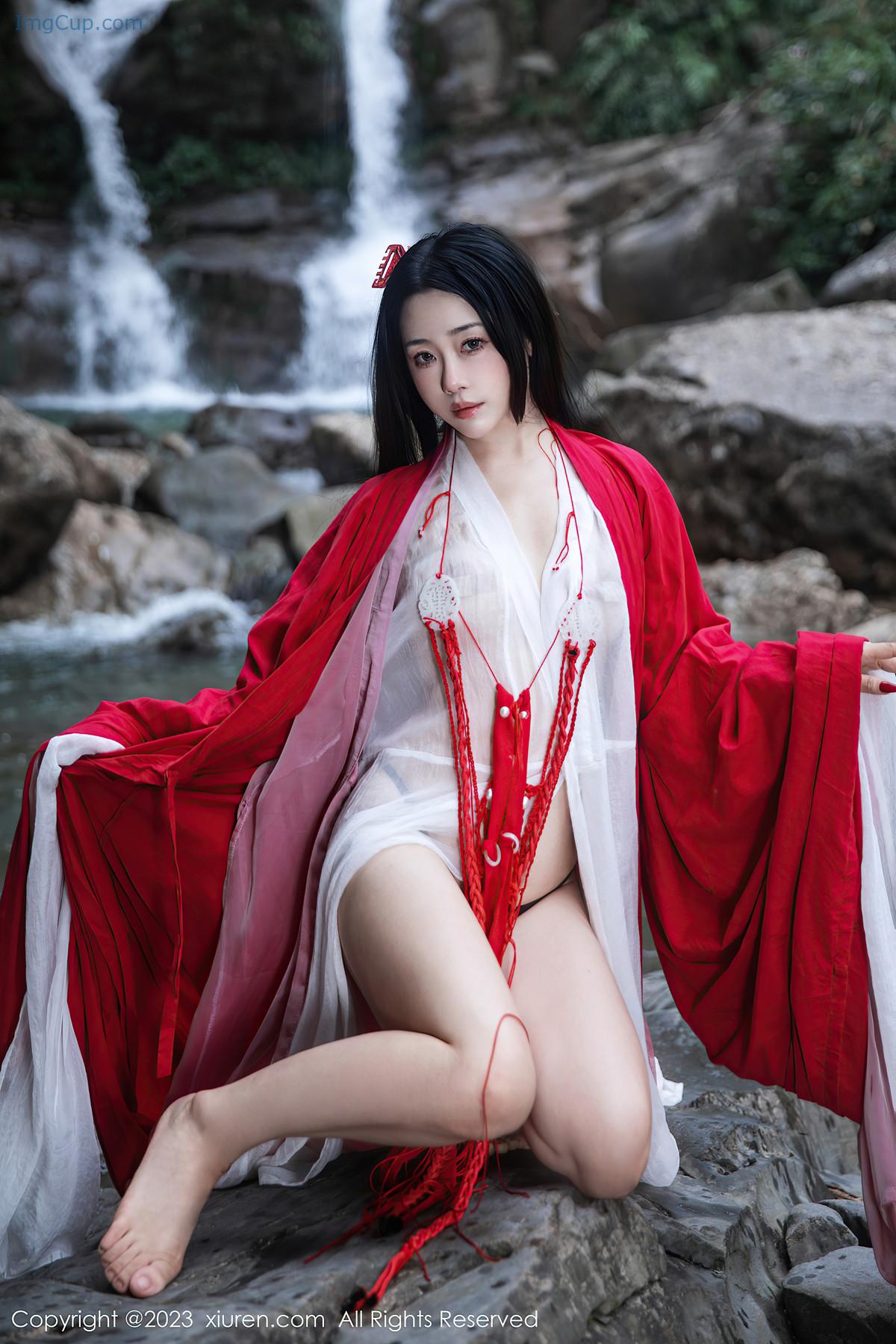 1726363717_526_XiuRen秀人网-NO7295-严利娅Yuliya.jpg 1726363717 526 XiuRen秀人网 NO7295 严利娅Yuliya