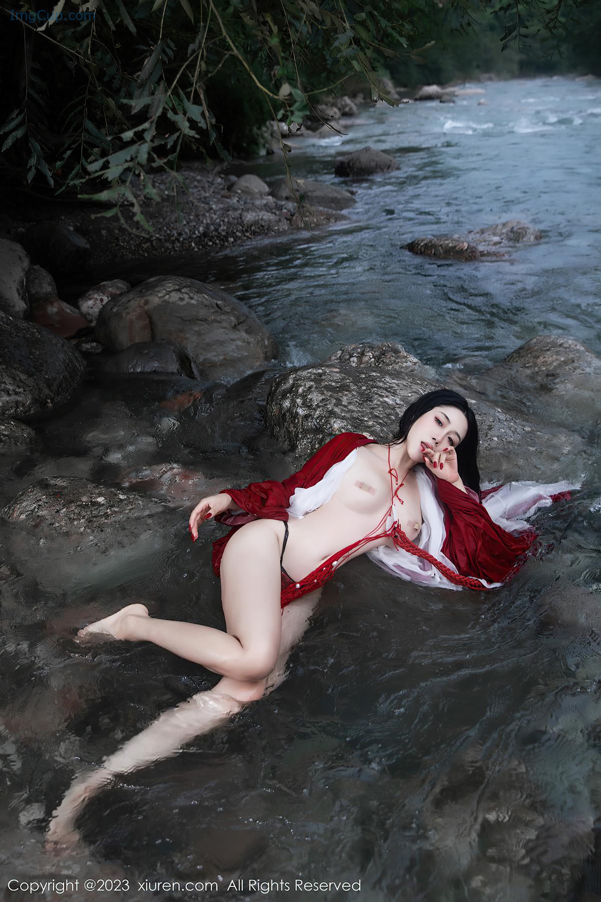 1726363732_803_XiuRen秀人网-NO7295-严利娅Yuliya.jpg 1726363732 803 XiuRen秀人网 NO7295 严利娅Yuliya