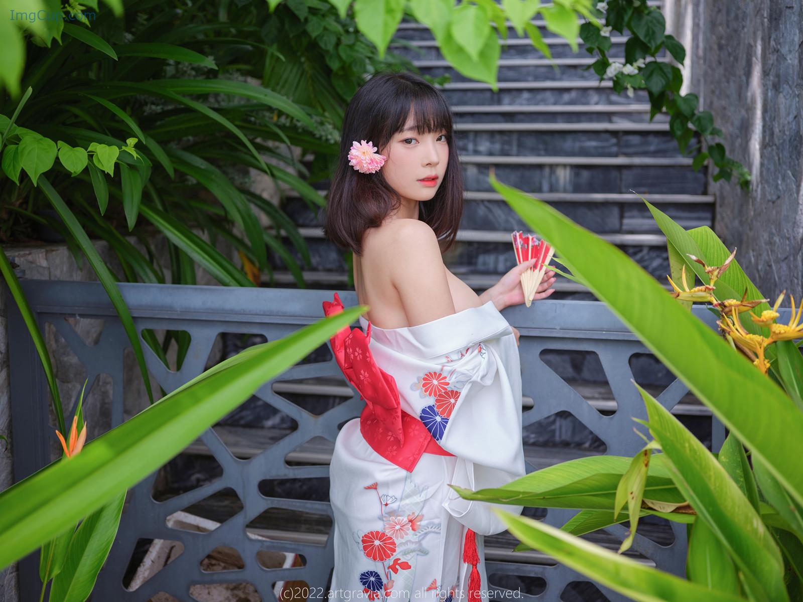 1726452697_117_Kang-Inkyung-강인경-ArtGravia-Vol471-Photobook-Set02.jpg 1726452697 117 Kang Inkyung 강인경 ArtGravia Vol471 Photobook Set02