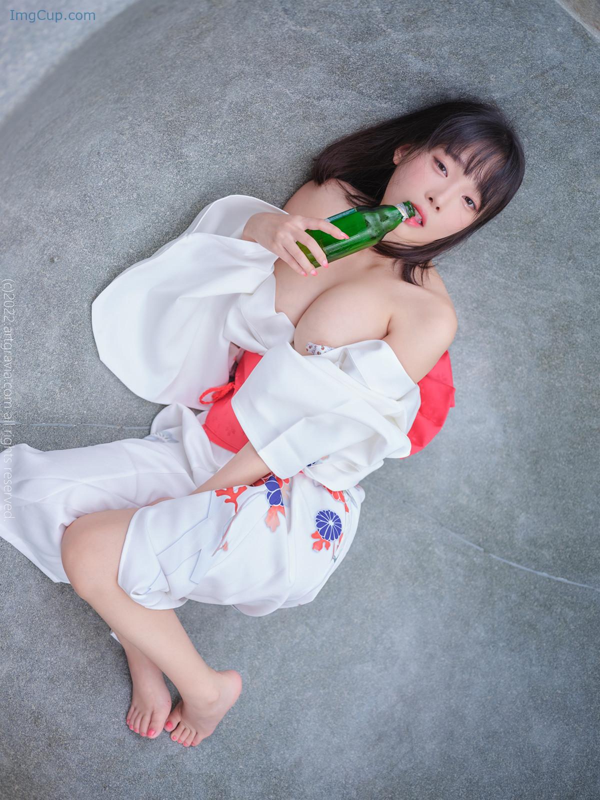 1726452723_955_Kang-Inkyung-강인경-ArtGravia-Vol471-Photobook-Set02.jpg 1726452723 955 Kang Inkyung 강인경 ArtGravia Vol471 Photobook Set02