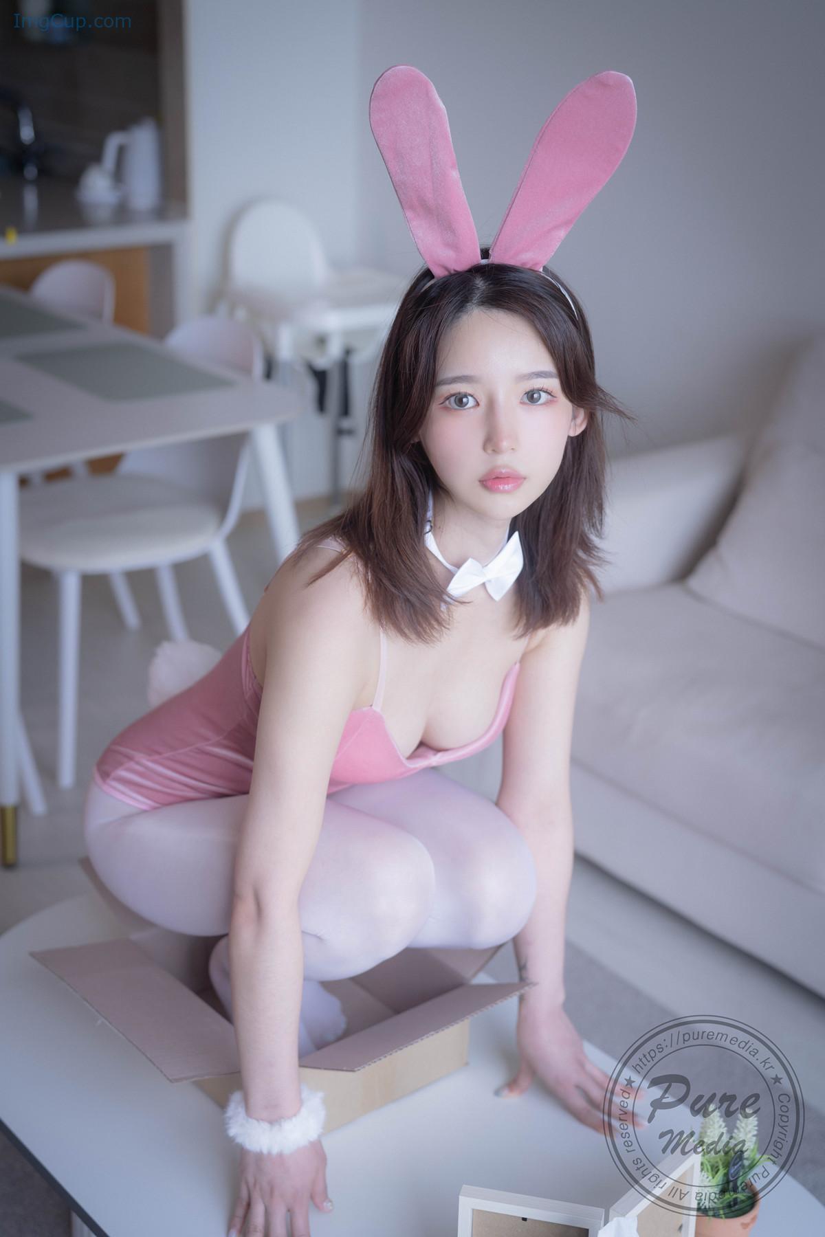 1726721452_815_Yeha-예하-PURE-MEDIA-Vol287-Gift-her-a-bunny-doll.jpg 1726721452 815 Yeha 예하 PURE MEDIA Vol287 Gift her a bunny doll