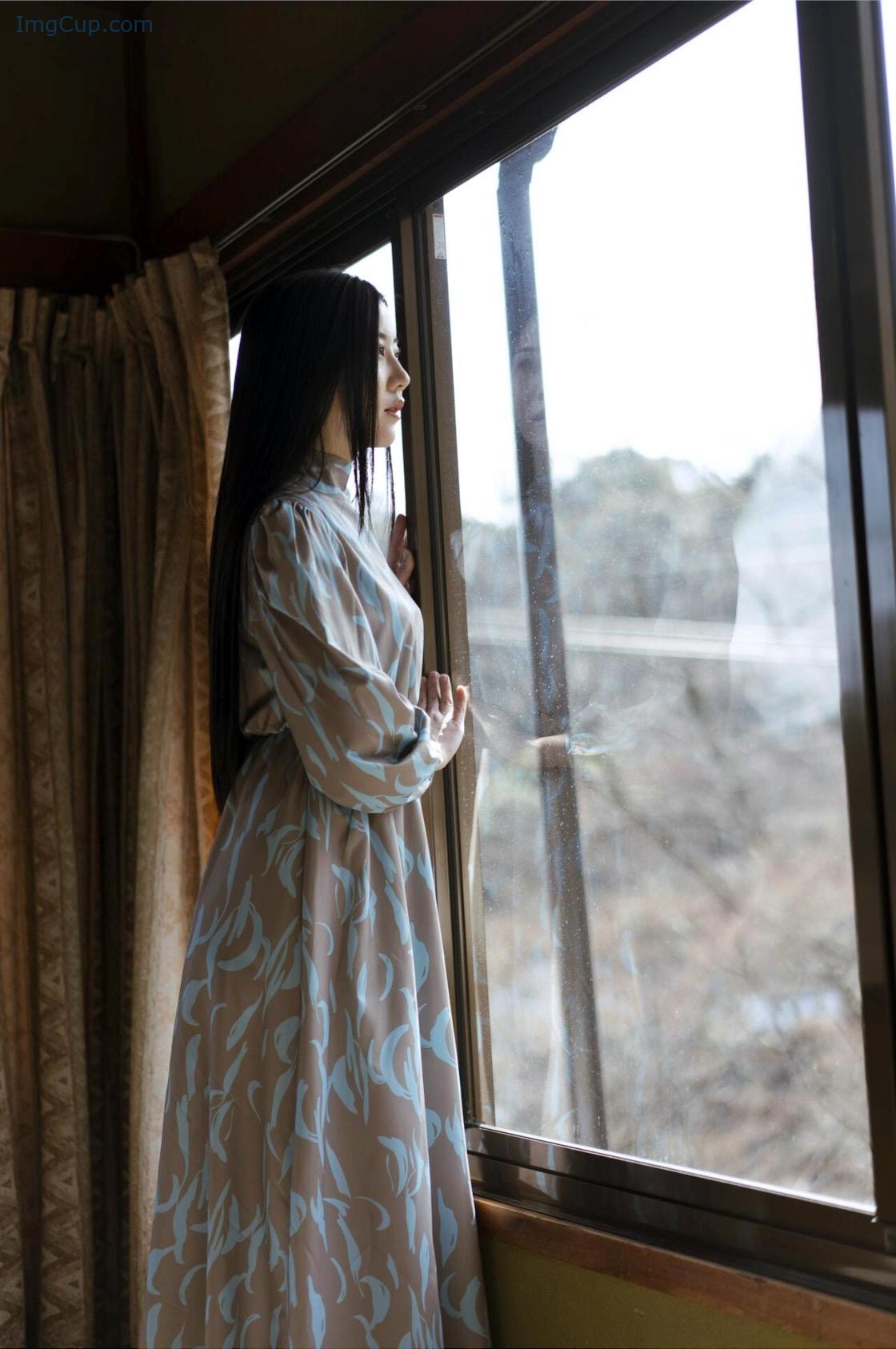 1726877187_49_謎の美女17-ファースト写真集-『ひとひらの舞』-Set01.jpg 1726877187 49 謎の美女17 ファースト写真集 『ひとひらの舞』 Set01