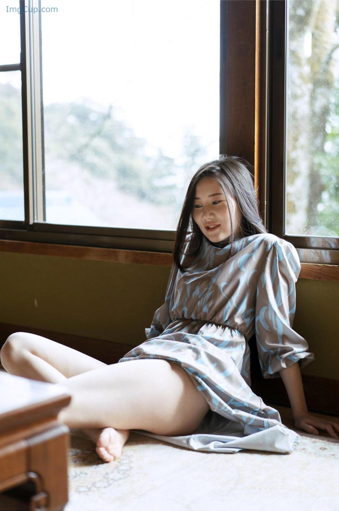 1726877206_374_謎の美女17-ファースト写真集-『ひとひらの舞』-Set01.jpg 1726877206 374 謎の美女17 ファースト写真集 『ひとひらの舞』 Set01