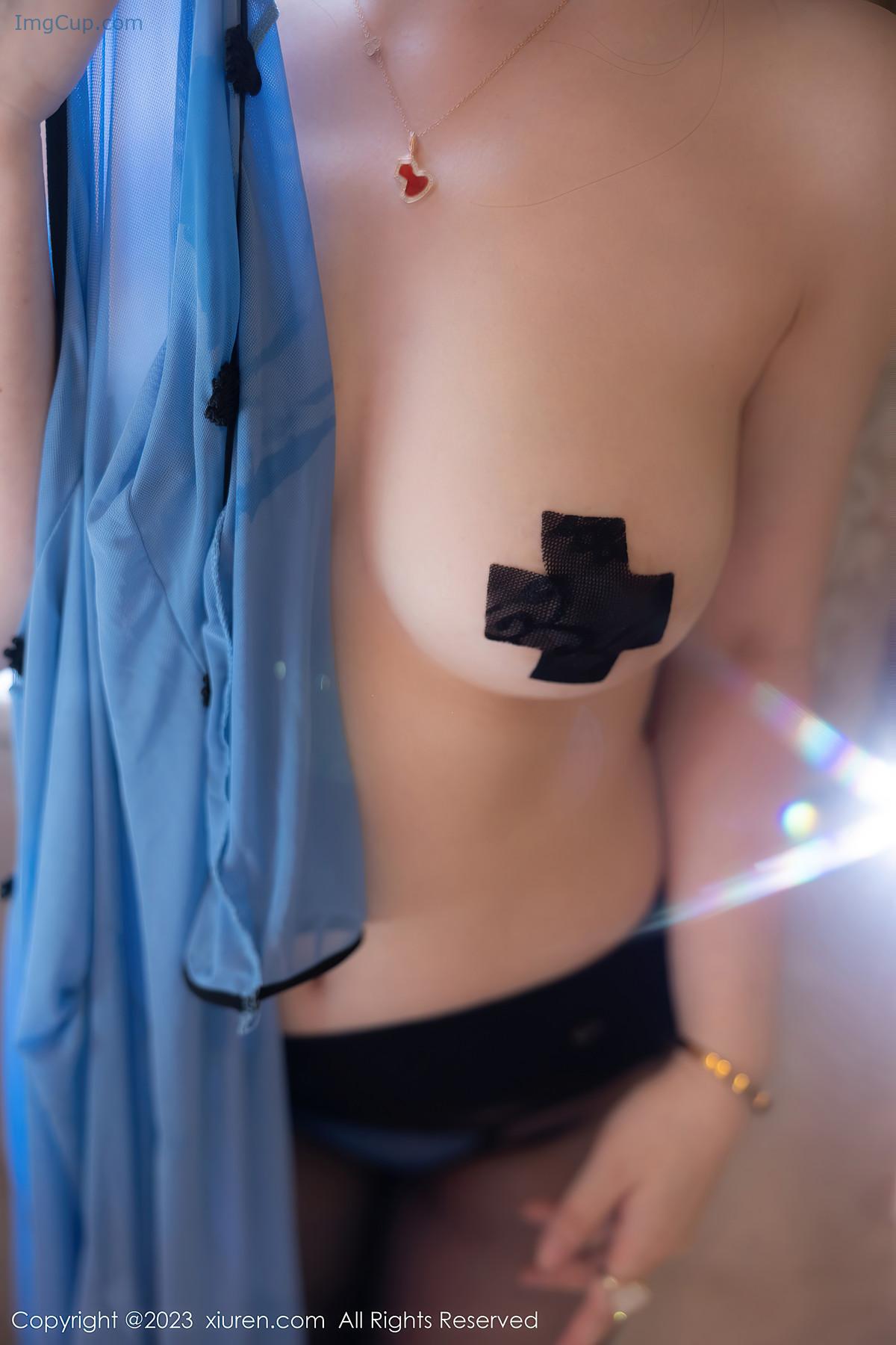 1727302939_811_XiuRen秀人网-NO7357-诗诗kiki.jpg 1727302939 811 XiuRen秀人网 NO7357 诗诗kiki