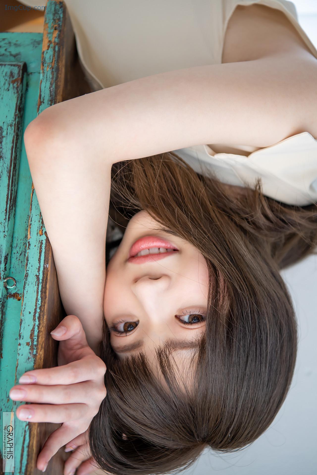 1727432437_60_Izuna-Maki-槙いずな-Graphis-First-Gravure-初脫ぎ娘-Vol01.jpg 1727432437 60 Izuna Maki 槙いずな Graphis First Gravure 初脫ぎ娘 Vol01