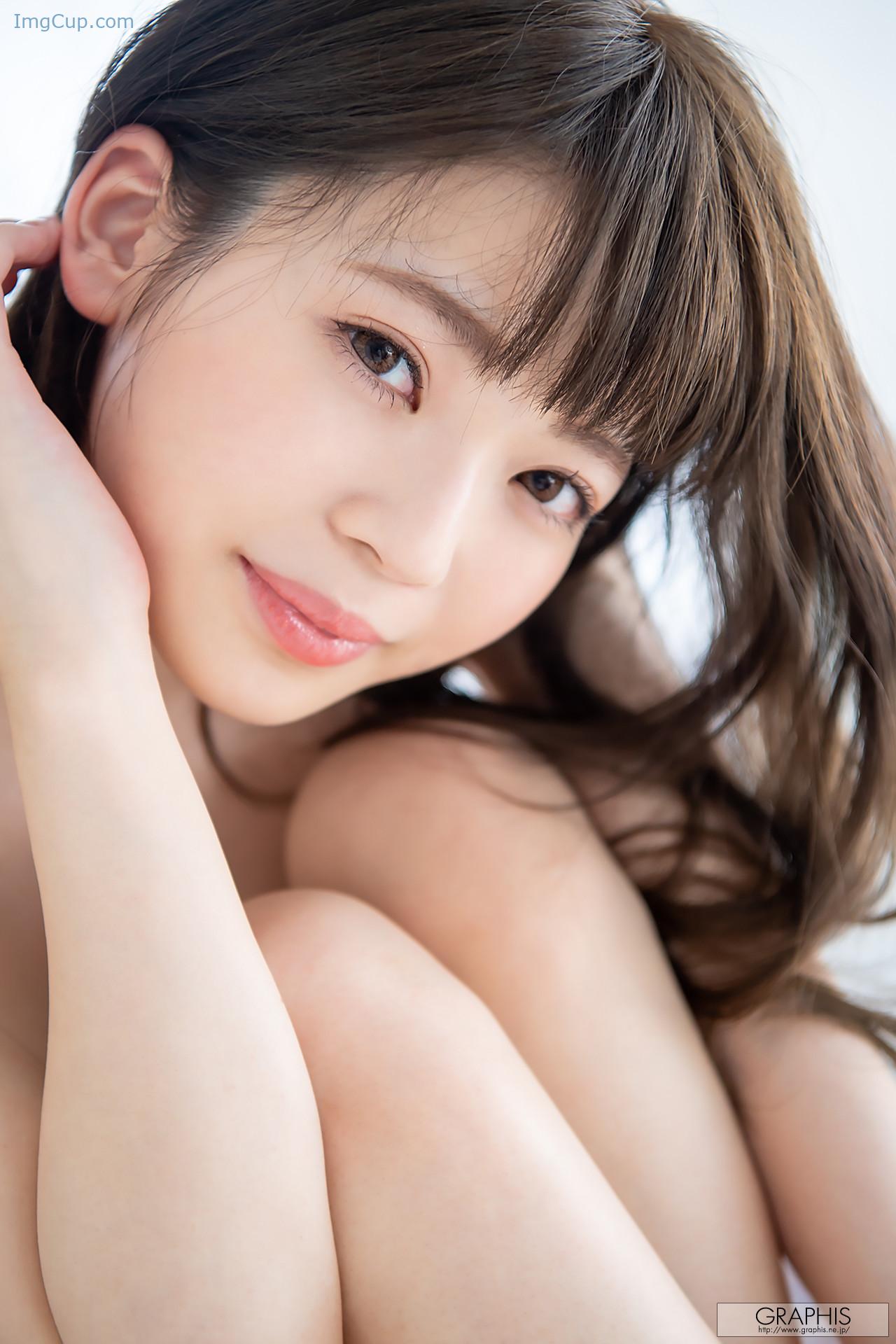 1727432447_741_Izuna-Maki-槙いずな-Graphis-First-Gravure-初脫ぎ娘-Vol01.jpg 1727432447 741 Izuna Maki 槙いずな Graphis First Gravure 初脫ぎ娘 Vol01