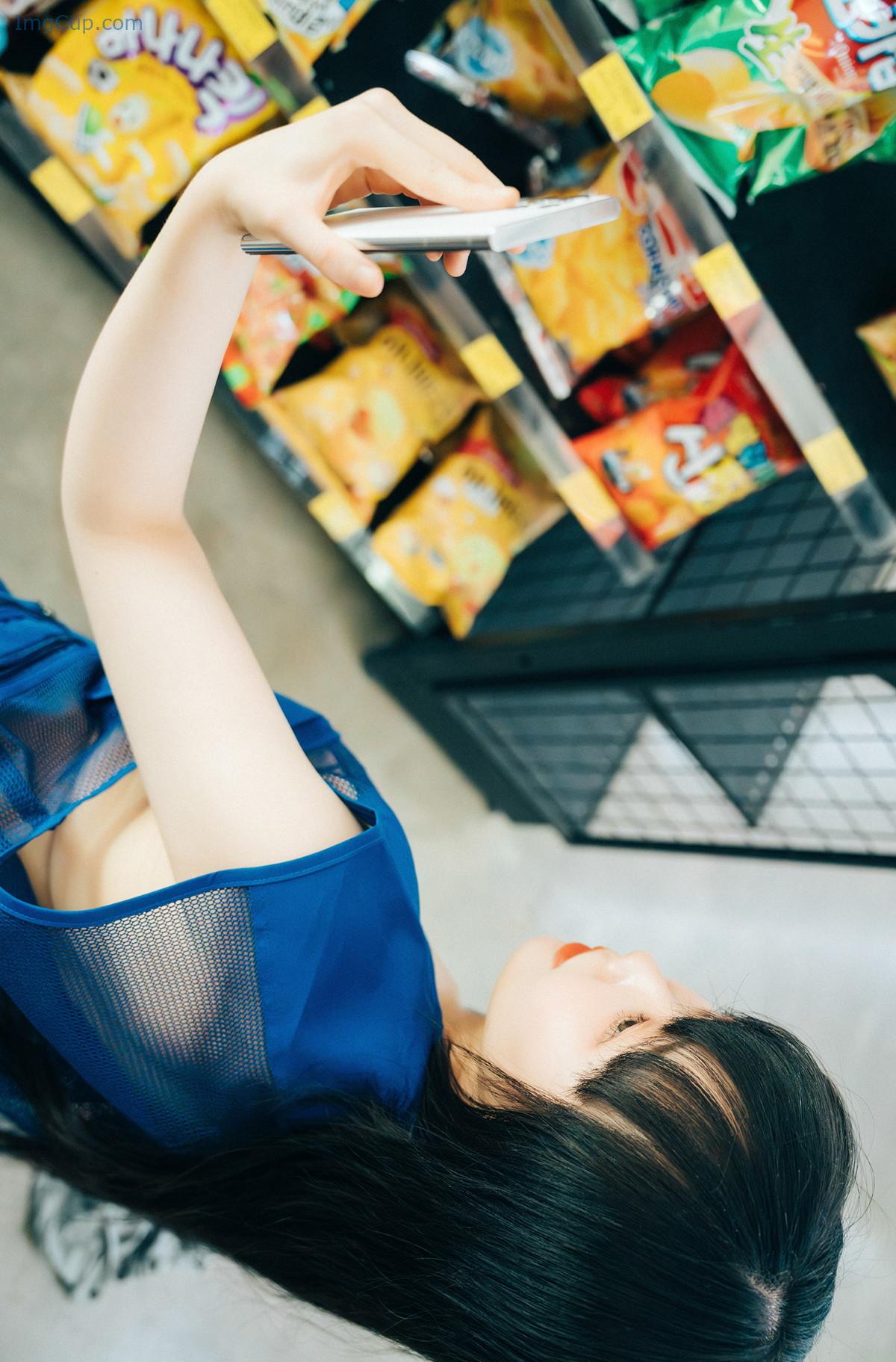 1727527532_953_Doyeon-도연-Loozy-‘Convenience-Store-Sub-Set03.jpg 1727527532 953 Doyeon 도연 Loozy ‘Convenience Store Sub Set03