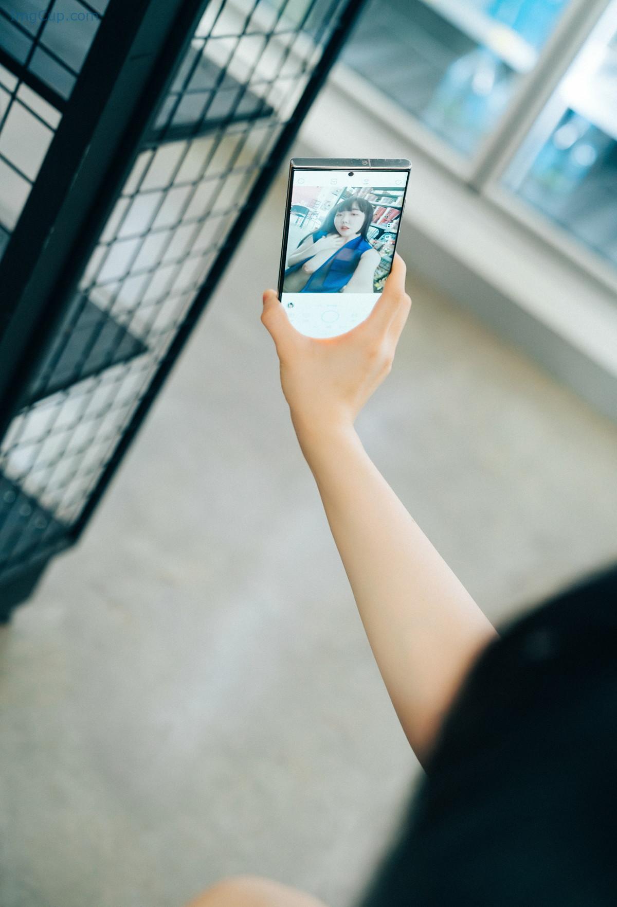 1727527533_913_Doyeon-도연-Loozy-‘Convenience-Store-Sub-Set03.jpg 1727527533 913 Doyeon 도연 Loozy ‘Convenience Store Sub Set03