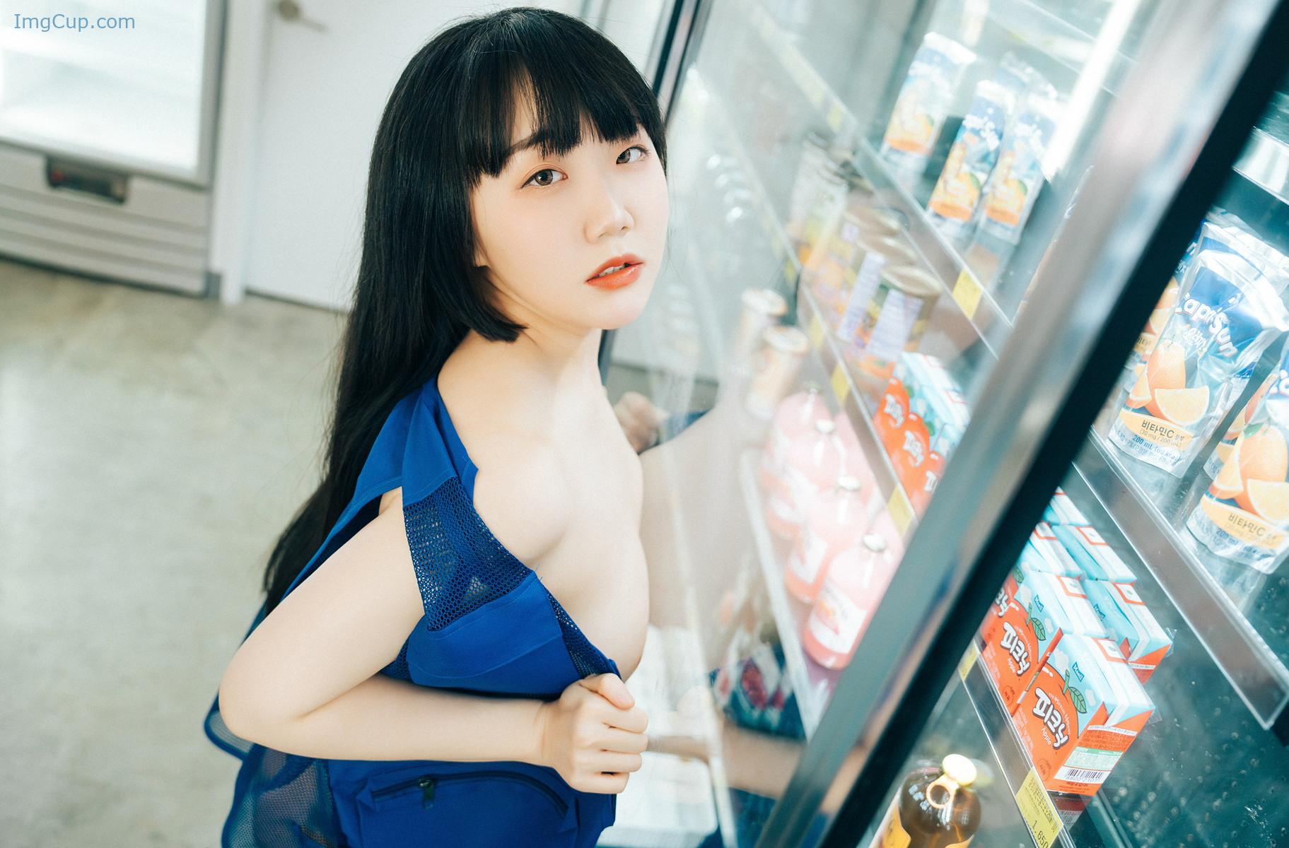 1727527538_8_Doyeon-도연-Loozy-‘Convenience-Store-Sub-Set03.jpg 1727527538 8 Doyeon 도연 Loozy ‘Convenience Store Sub Set03