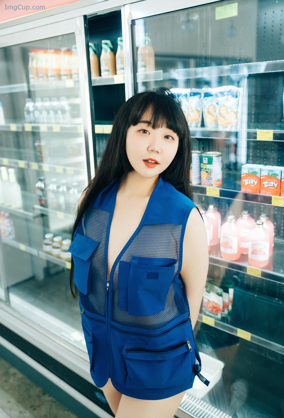 1727527551_21_Doyeon-도연-Loozy-‘Convenience-Store-Sub-Set03.jpg 1727527551 21 Doyeon 도연 Loozy ‘Convenience Store Sub Set03