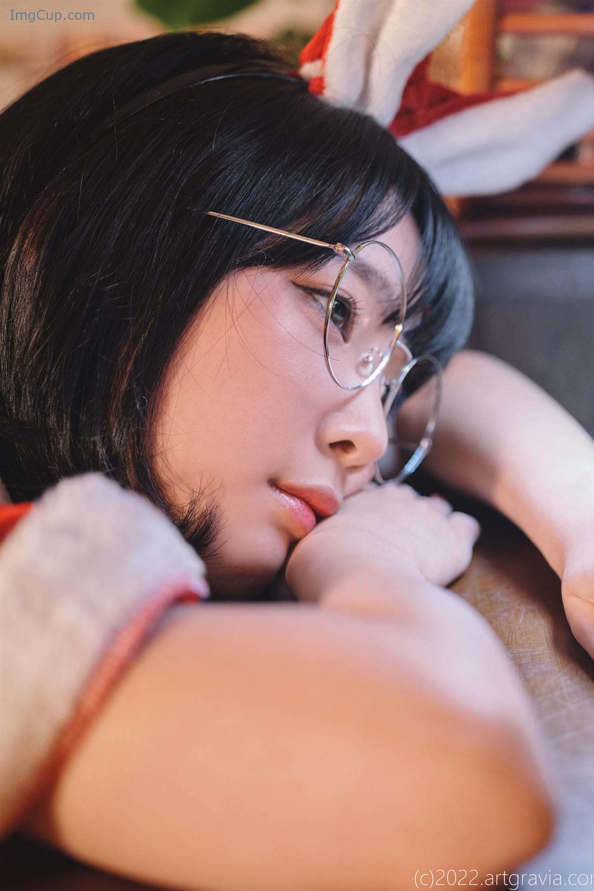 1727542067_648_Kang-Inkyung-강인경-ArtGravia-Vol417-Photobook-Set02.jpg 1727542067 648 Kang Inkyung 강인경 ArtGravia Vol417 Photobook Set02