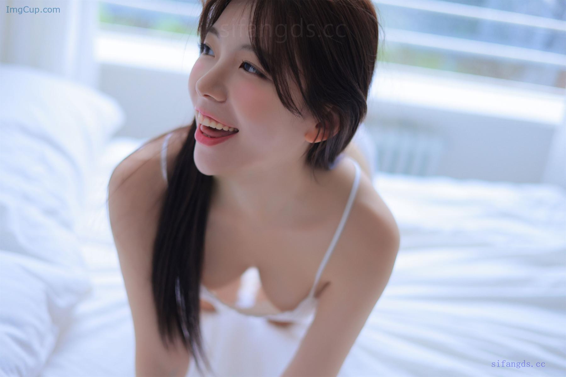 1727549328_488_Leeesovely-쏘블리-Photobook-‘Latest-VIP-September-Set02.jpg 1727549328 488 Leeesovely 쏘블리 Photobook ‘Latest VIP September Set02