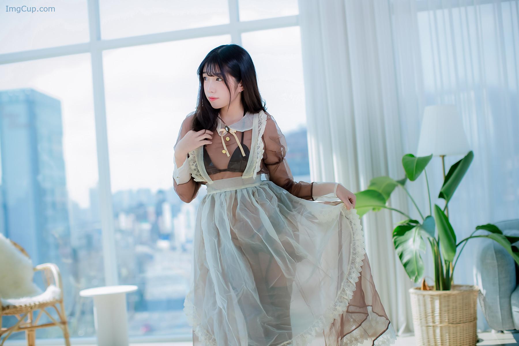 1727578443_824_Sonson-손손-PhotoBook-‘Maids-Gift.jpg 1727578443 824 Sonson 손손 PhotoBook ‘Maids Gift