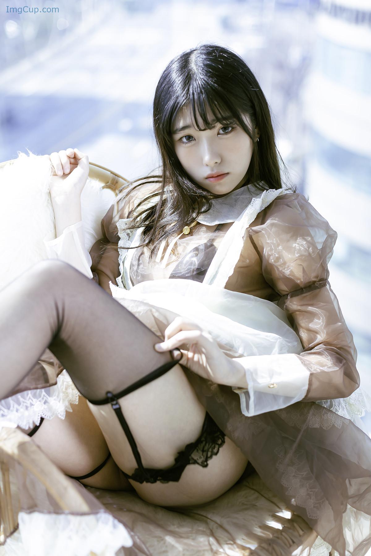 1727578449_746_Sonson-손손-PhotoBook-‘Maids-Gift.jpg 1727578449 746 Sonson 손손 PhotoBook ‘Maids Gift