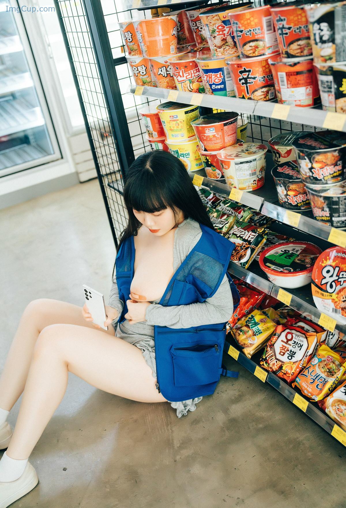 1727614807_733_Doyeon-도연-Loozy-‘Convenience-Store-Sub-Set04.jpg 1727614807 733 Doyeon 도연 Loozy ‘Convenience Store Sub Set04