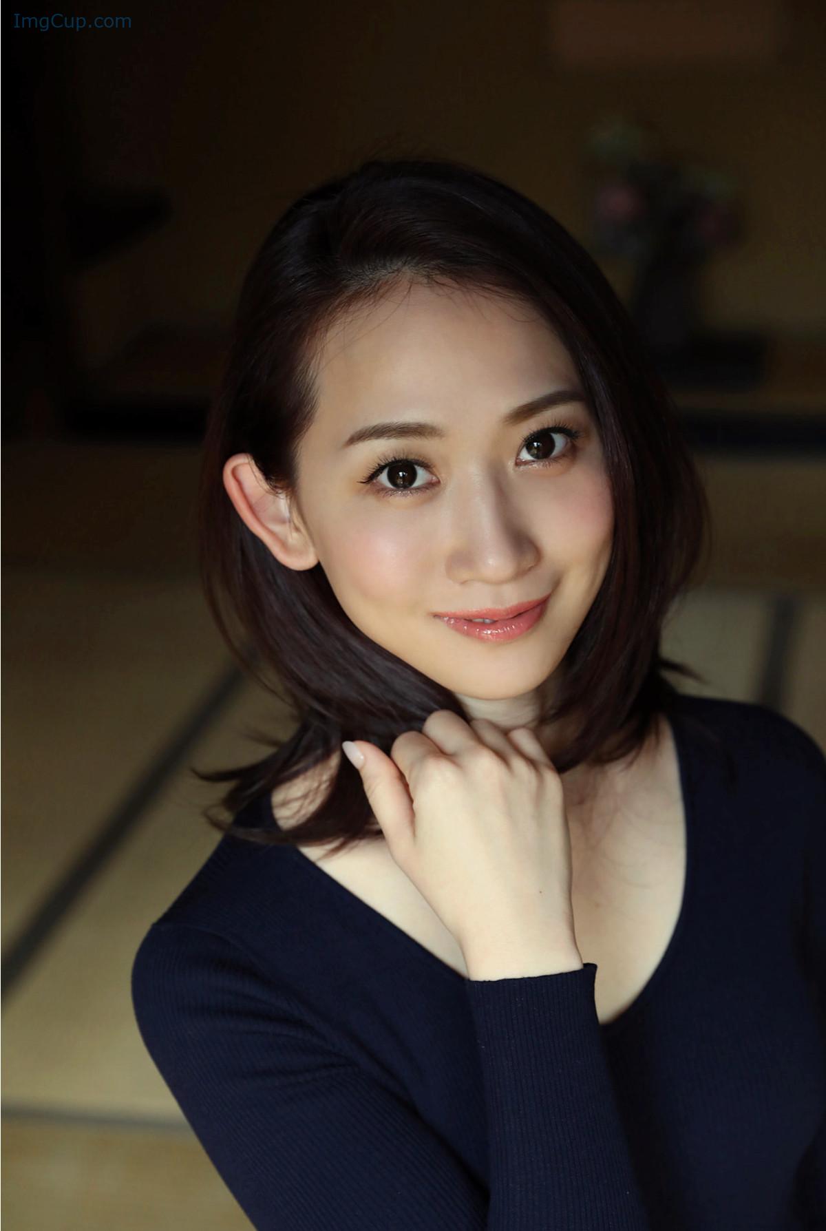 1727670403_921_Kana-Mito-水戸かな-週刊ポストデジタル写真集-花を愛でる人-Set01.jpg 1727670403 921 Kana Mito 水戸かな 週刊ポストデジタル写真集 花を愛でる人 Set01