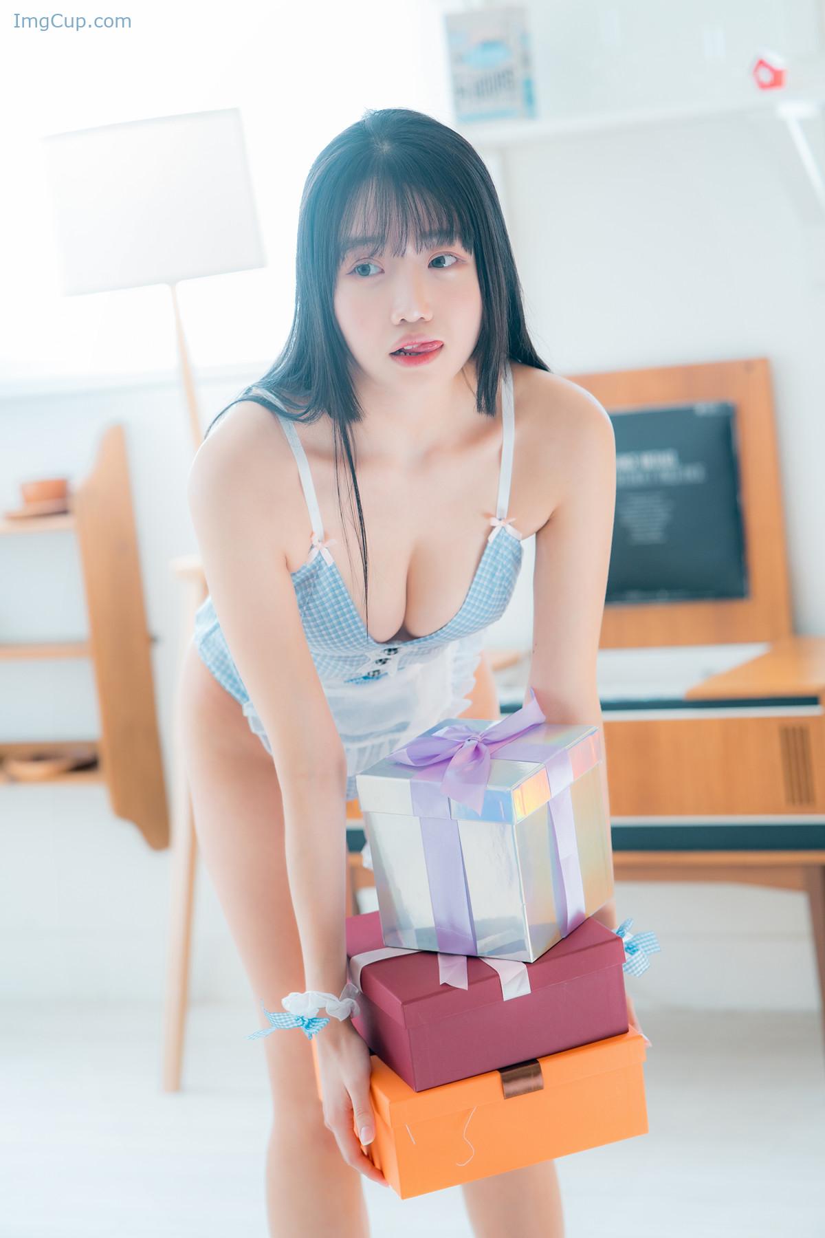 1727716513_560_RiRi-리리-Photobook-‘RiRi-White-Day-Set02.jpg 1727716513 560 RiRi 리리 Photobook ‘RiRi White Day Set02