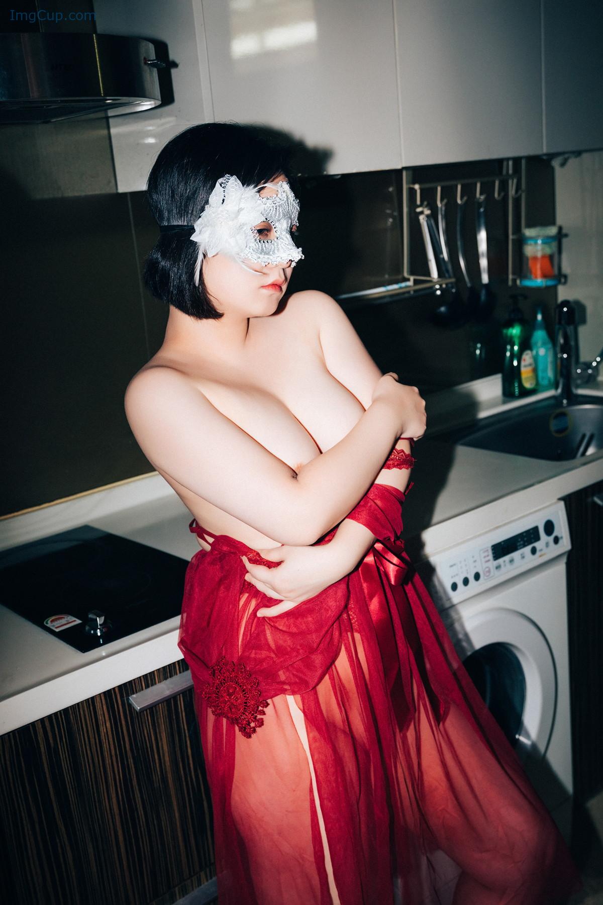 1727963462_720_Daa-다아-Loozy-Photobook-‘Control-Me.jpg 1727963462 720 Daa 다아 Loozy Photobook ‘Control Me