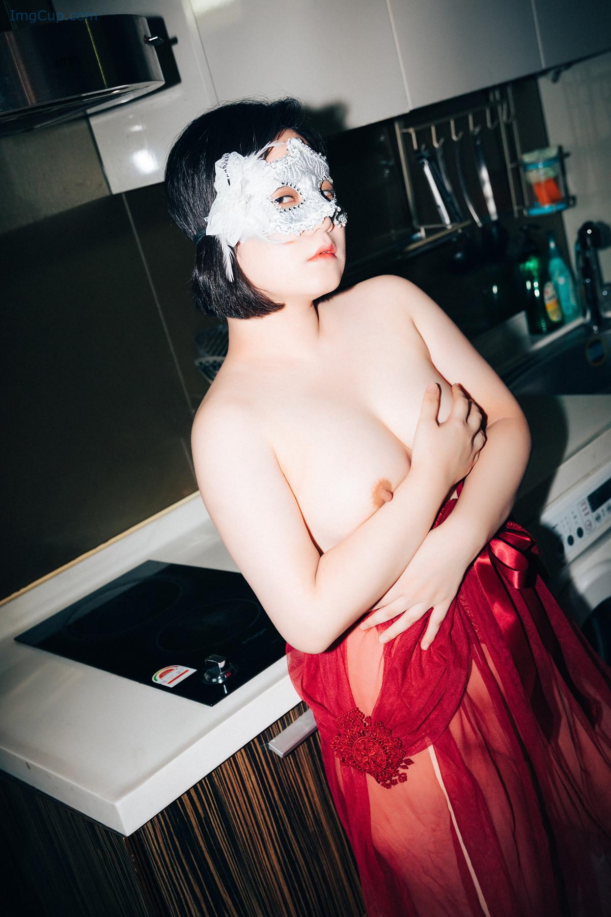 1727963463_420_Daa-다아-Loozy-Photobook-‘Control-Me.jpg 1727963463 420 Daa 다아 Loozy Photobook ‘Control Me