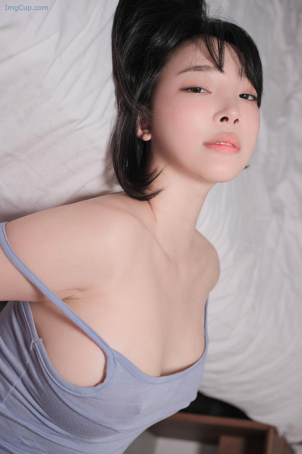 1727970745_448_Kang-Inkyung-강인경-Photobook-‘Travel-Set02.jpg 1727970745 448 Kang Inkyung 강인경 Photobook ‘Travel Set02