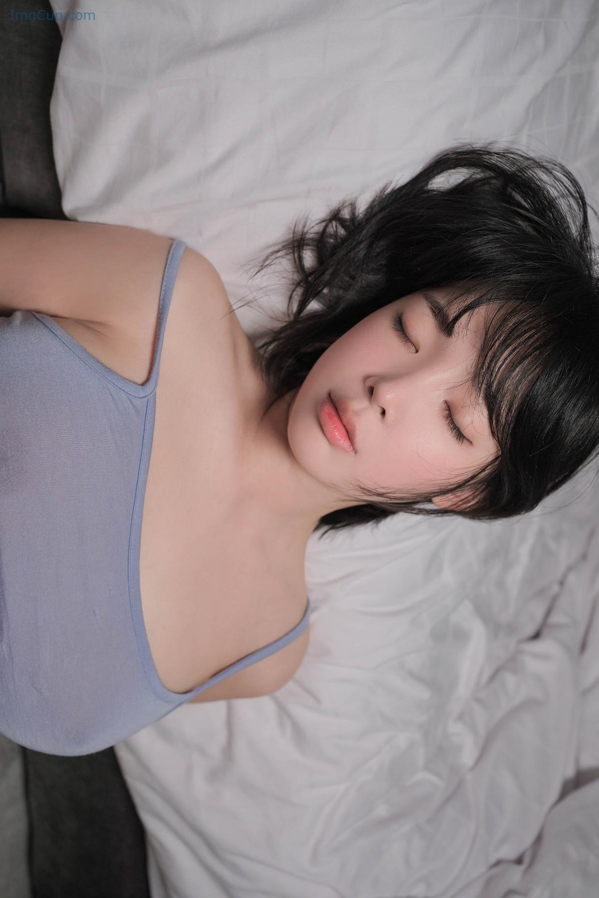 1728057933_151_Kang-Inkyung-강인경-Photobook-‘Travel-Set03.jpg 1728057933 151 Kang Inkyung 강인경 Photobook ‘Travel Set03