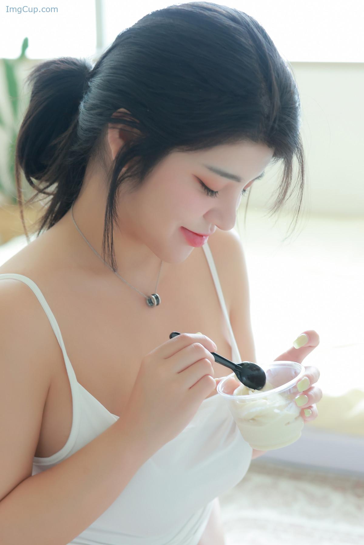 1728108870_14_Robin-로빈-SWEETBOX-Photobook-Roman-Set01.jpg 1728108870 14 Robin 로빈 SWEETBOX Photobook Roman Set01