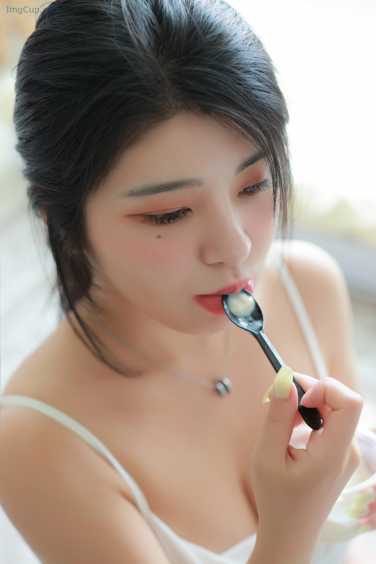 1728108880_990_Robin-로빈-SWEETBOX-Photobook-Roman-Set01.jpg 1728108880 990 Robin 로빈 SWEETBOX Photobook Roman Set01