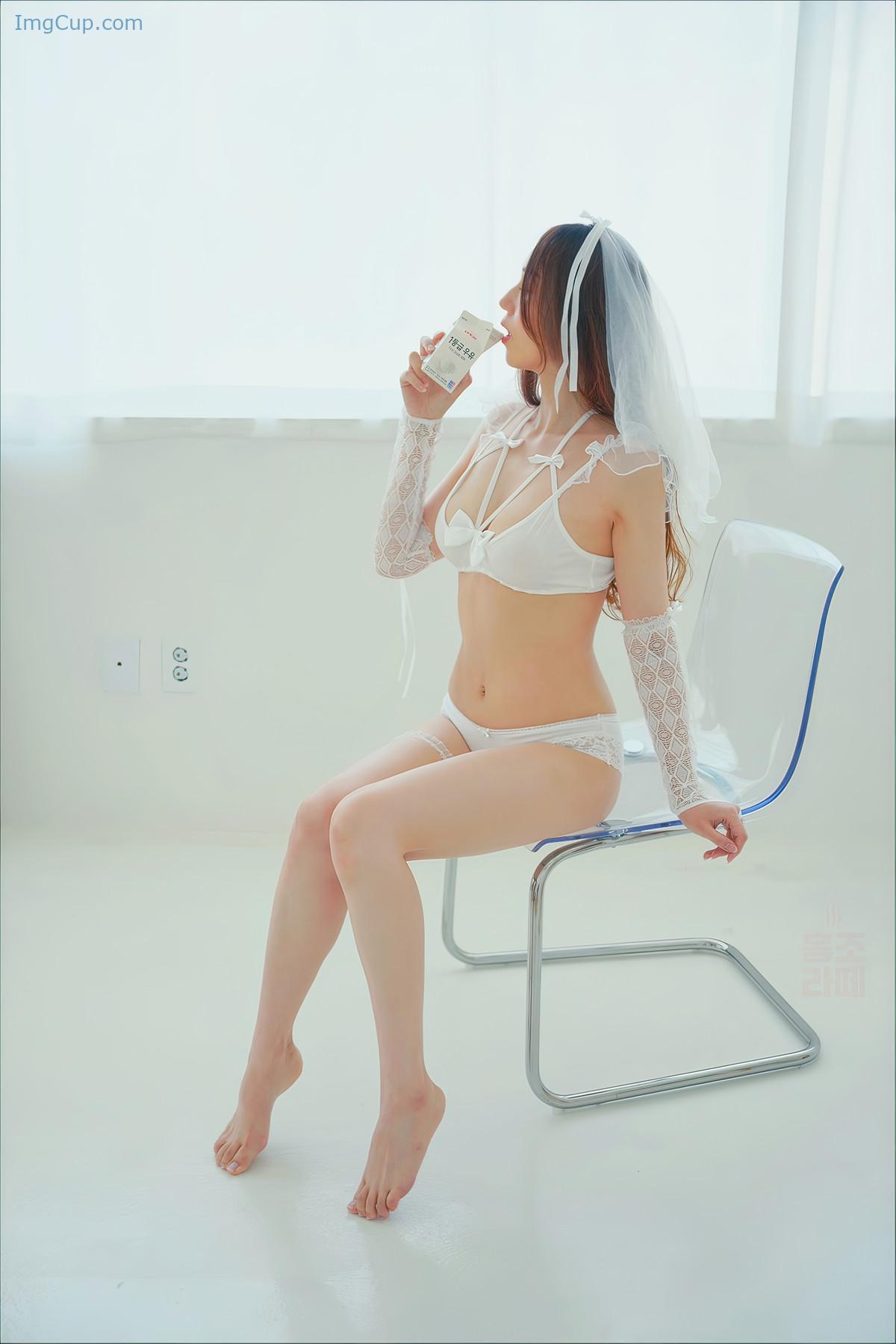 1728304957_719_Usagi-홍조라떼-Redy-Latte-‘Vol1-Usagi-White-Site-Set03.jpg 1728304957 719 Usagi 홍조라떼 Redy Latte ‘Vol1 Usagi White Site Set03