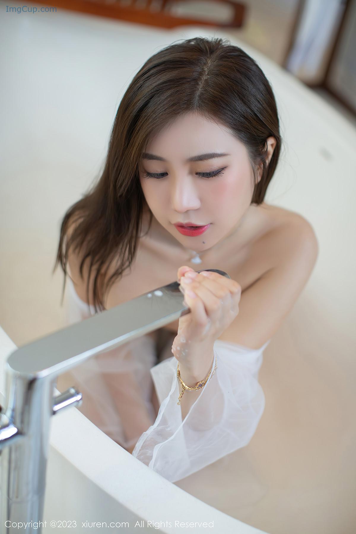 1728856226_505_XiuRen秀人网-NO7456-绮里嘉ula.jpg 1728856226 505 XiuRen秀人网 NO7456 绮里嘉ula