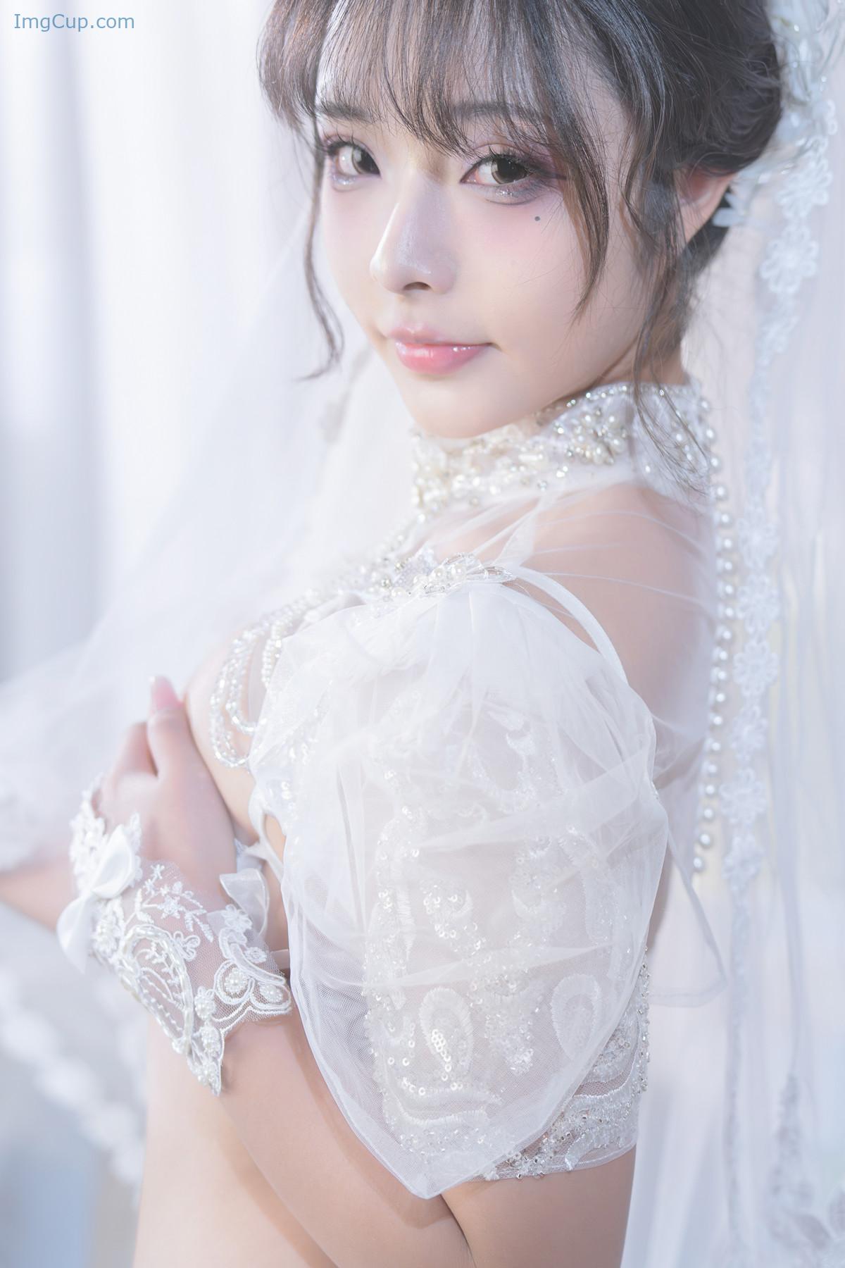 1728892962_732_Cosplay-Yuuhui玉汇-特辑-新婚的妻子-Set01.jpg 1728892962 732 Cosplay Yuuhui玉汇 特辑 新婚的妻子 Set01