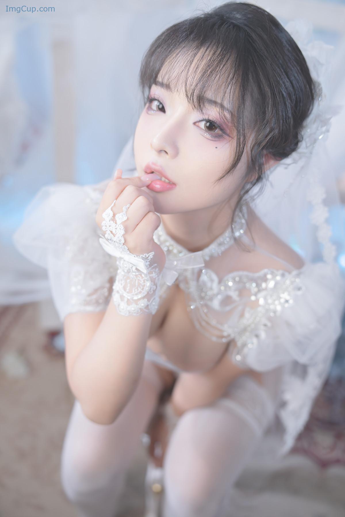 1728892976_320_Cosplay-Yuuhui玉汇-特辑-新婚的妻子-Set01.jpg 1728892976 320 Cosplay Yuuhui玉汇 特辑 新婚的妻子 Set01