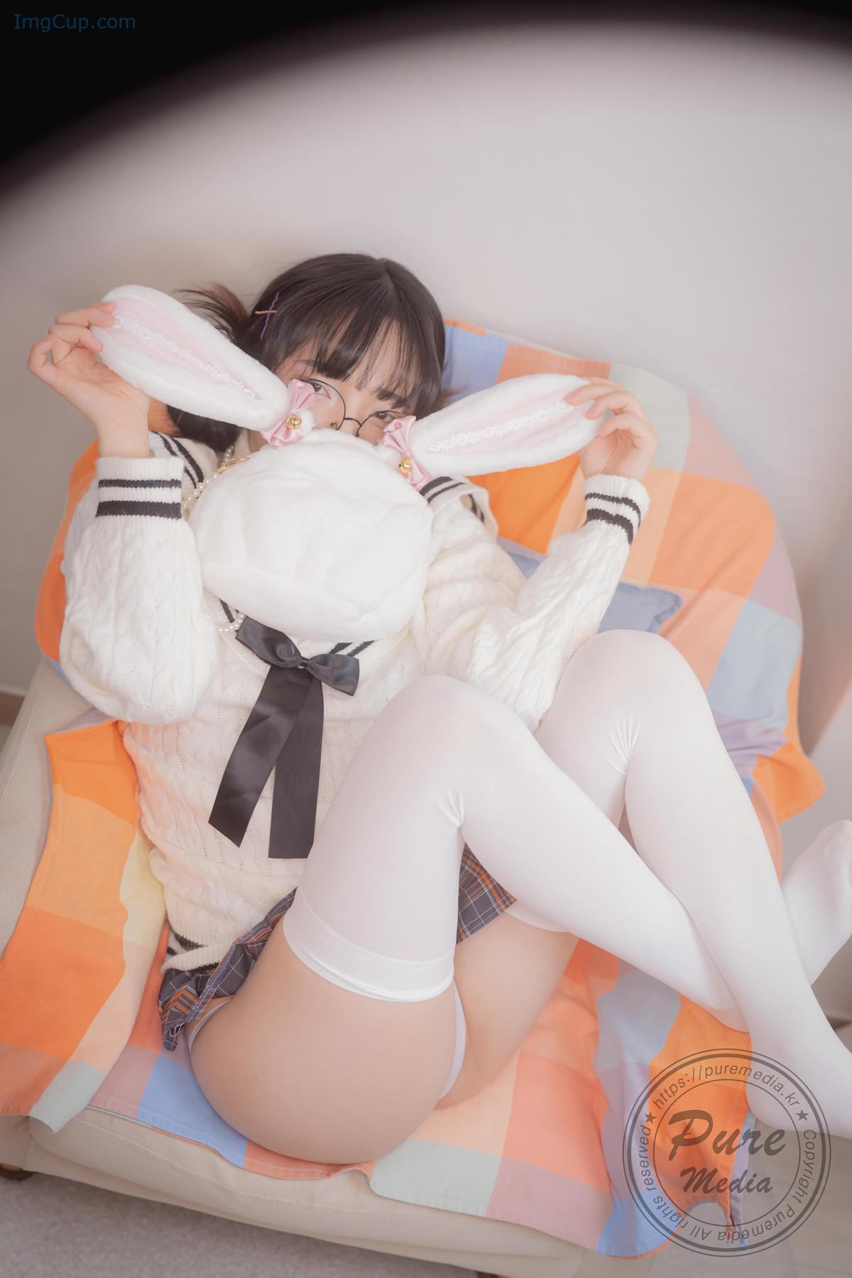 1728900458_258_Jelly-젤리-PURE-MEDIA-Vol276-Girl-Trapped-in-a-Rooftop.jpg 1728900458 258 Jelly 젤리 PURE MEDIA Vol276 Girl Trapped in a Rooftop