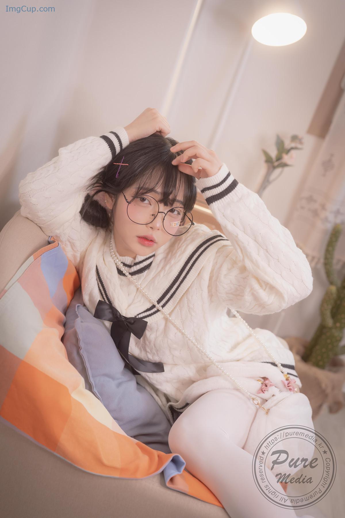 1728900469_882_Jelly-젤리-PURE-MEDIA-Vol276-Girl-Trapped-in-a-Rooftop.jpg 1728900469 882 Jelly 젤리 PURE MEDIA Vol276 Girl Trapped in a Rooftop