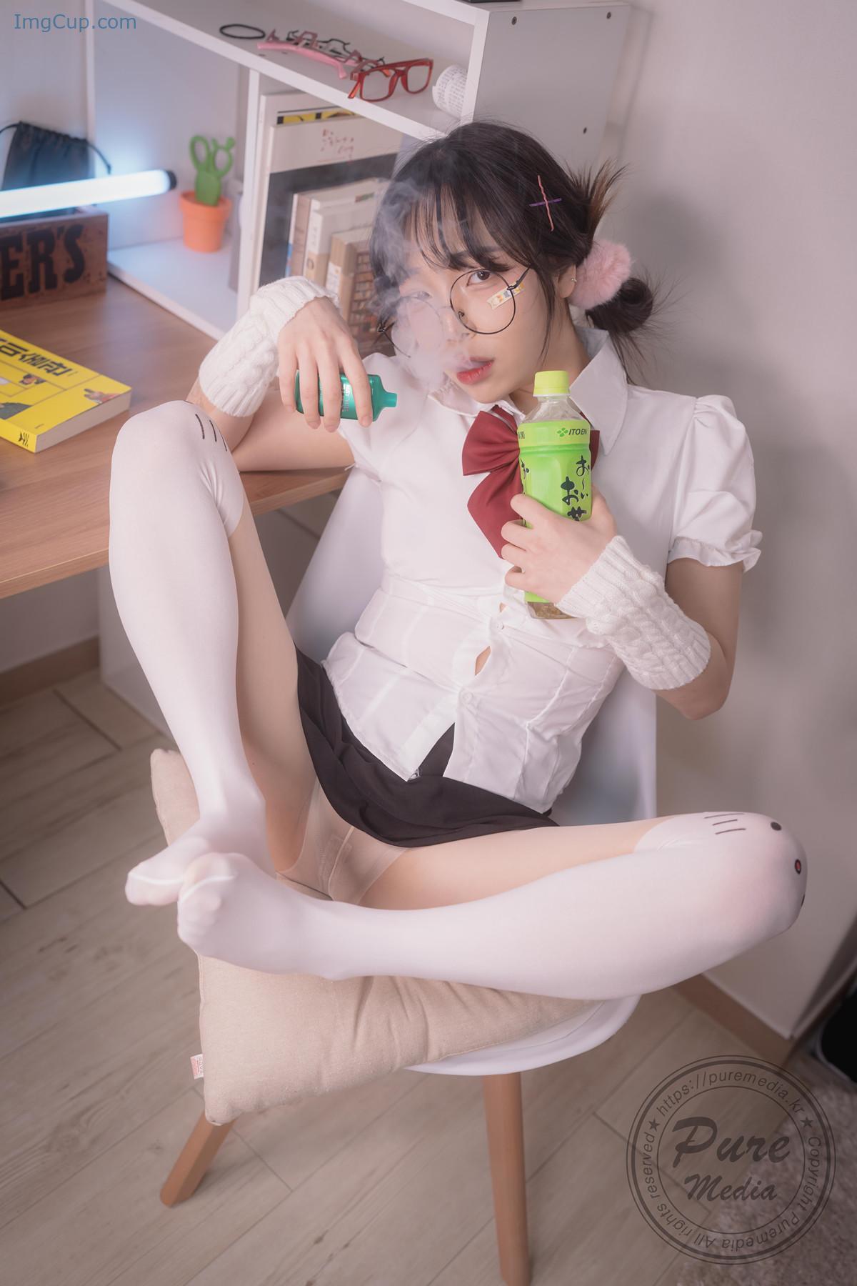 1728994895_766_Jelly-젤리-PURE-MEDIA-Vol276-Girl-Trapped-in-a-Rooftop.jpg 1728994895 766 Jelly 젤리 PURE MEDIA Vol276 Girl Trapped in a Rooftop